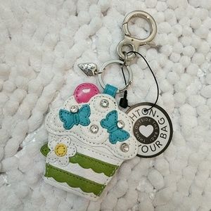 COPY - Cupcake keychain/handbag decor